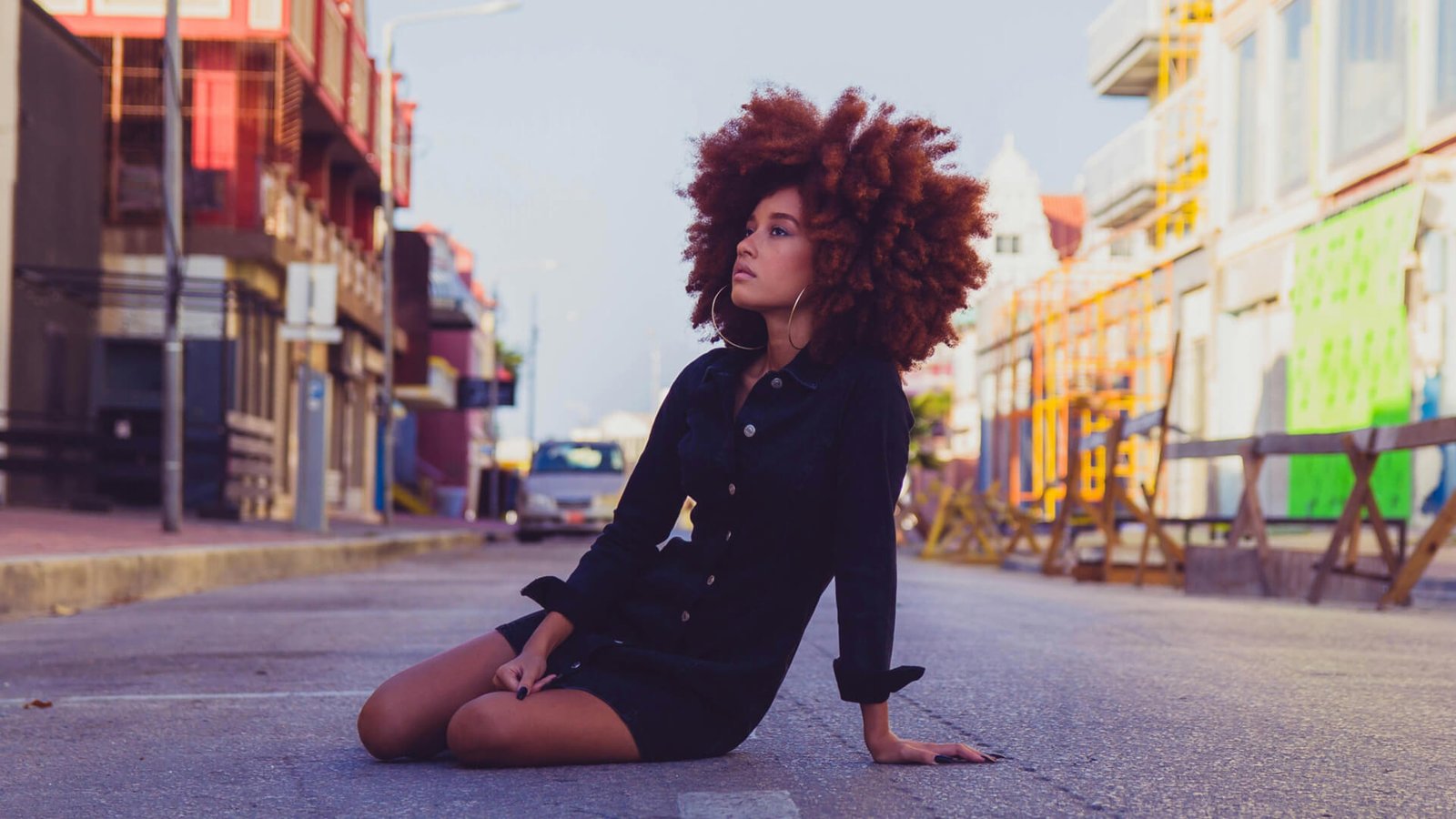 ashleymodestyboutique.com
